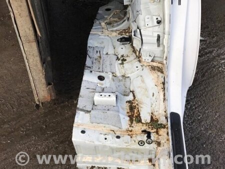 ФОТО Чверть автомобіля задня ліва для Toyota Avensis T270 (10.2008-12.2012) Киев