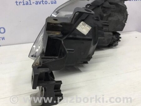 ФОТО Фара права Ксенон для Mazda 3 BM/BN (2013-2019) (III) Киев