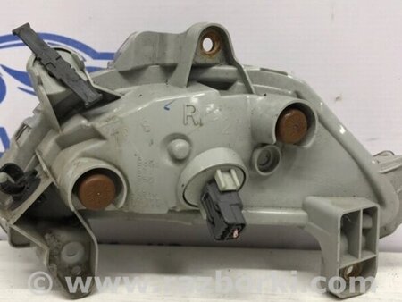 ФОТО Фара протитуманна права для Mazda 3 BM/BN (2013-2019) (III) Киев