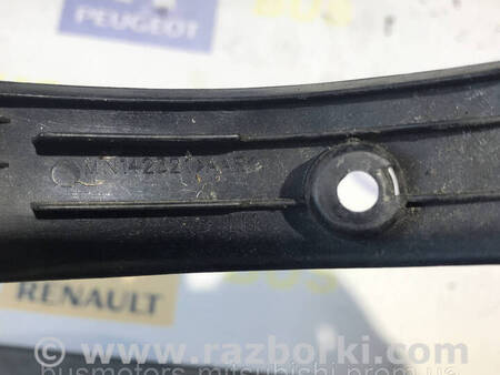 ФОТО Накладка молдинга крыши для Mitsubishi L200 (06-14) Коломия