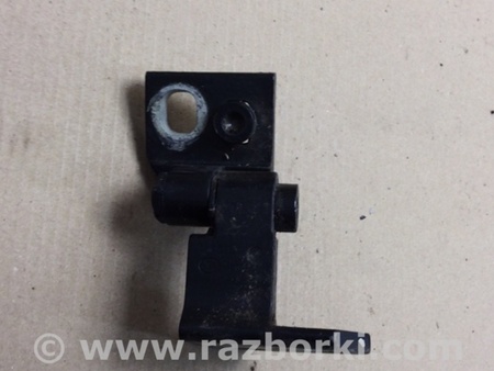 ФОТО Петля двери верхняя для Volkswagen Jetta 5 1K2, 1K5 (01.2005 - 12.2010) Киев
