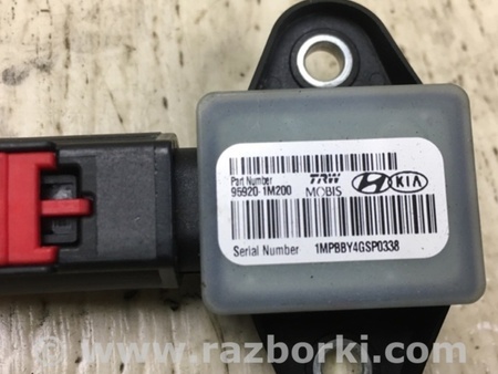 ФОТО Датчик удара для Hyundai Sonata YF (09.2009-03.2014) Киев