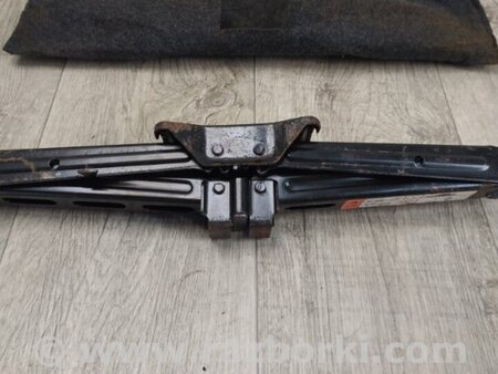 ФОТО Домкрат для Ford Edge 1 U387 (01.2006-04.2015) Киев