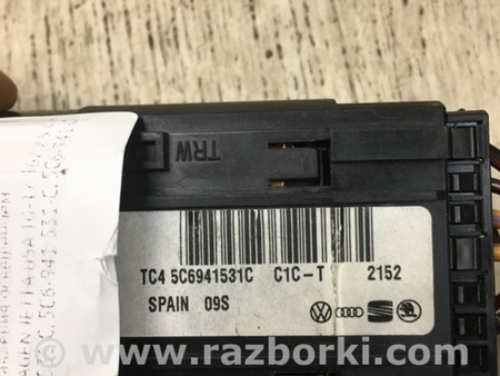 ФОТО Блок управления освещением для Volkswagen Jetta USA (10-17) Киев