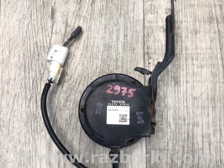 ФОТО Сигнал для Toyota Prius 30 (09-17) Киев