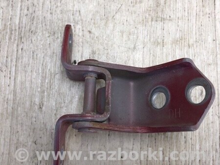 ФОТО Петля двери нижняя для Mazda 3 BM/BN (2013-2019) (III) Киев