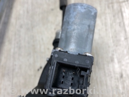 ФОТО Стеклоподъемник для Mazda 3 BM/BN (2013-2019) (III) Киев