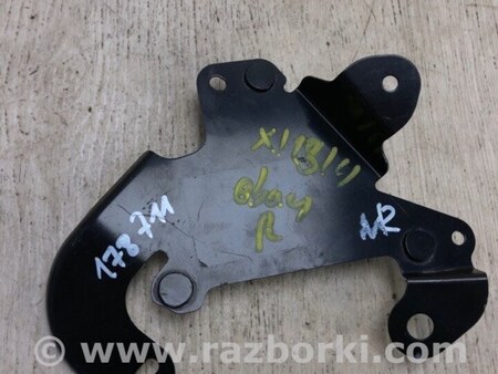 ФОТО Кронштейн для Mazda 3 BM/BN (2013-2019) (III) Киев