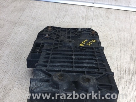 ФОТО Полка аккумулятора для Mazda 3 BM/BN (2013-2019) (III) Киев