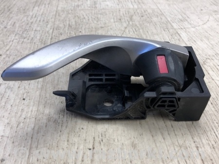ФОТО Ручка двери внутренняя для Mazda 3 BM/BN (2013-2019) (III) Киев