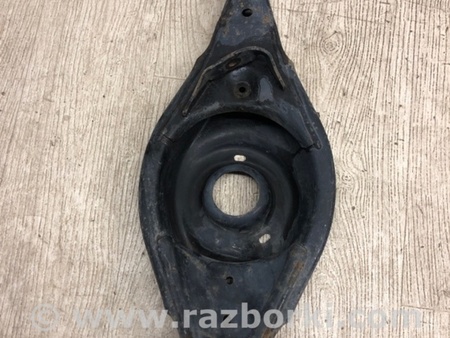 ФОТО Рычаг задний поперечный для Mazda 3 BM/BN (2013-2019) (III) Киев