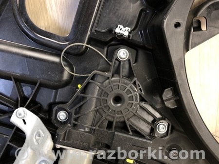 ФОТО Стеклоподъемник для Jeep Renegade (BU) (2014-) Киев