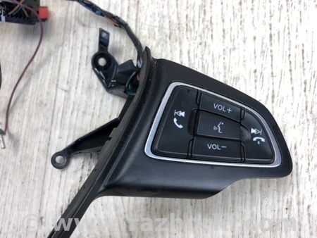 ФОТО Кнопки руля для Ford Focus 3 (01.2010 - 03.2018) Киев