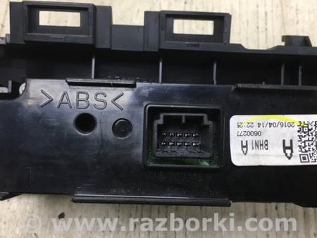 ФОТО Монитор для Mazda 3 BM/BN (2013-2019) (III) Киев