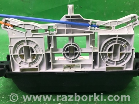 ФОТО Блок управления печкой для Mazda 3 BM/BN (2013-2019) (III) Киев