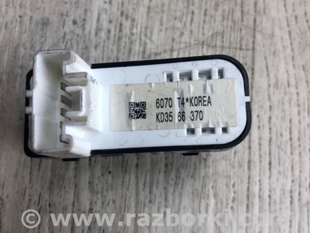 ФОТО Кнопка стеклоподьемника для Mazda 3 BM/BN (2013-2019) (III) Киев