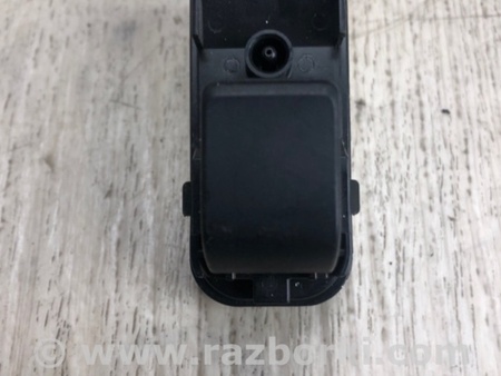 ФОТО Кнопка стеклоподьемника для Mazda 3 BM/BN (2013-2019) (III) Киев