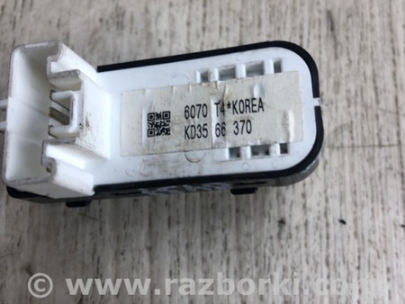 ФОТО Кнопка стеклоподьемника для Mazda 3 BM/BN (2013-2019) (III) Киев