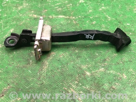ФОТО Ограничитель двери для Mazda 3 BM/BN (2013-2019) (III) Киев