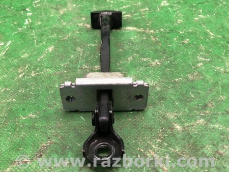 ФОТО Ограничитель двери для Mazda 3 BM/BN (2013-2019) (III) Киев