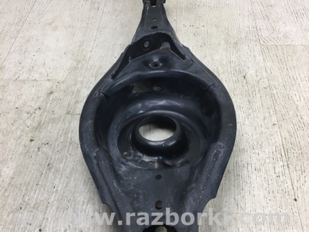 ФОТО Рычаг задний нижний поперечный для Mazda 3 BM/BN (2013-2019) (III) Киев