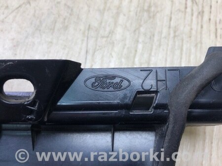 ФОТО Накладка двери для Ford Escape 3 (01.2012-12.2018) Киев