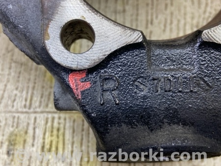 ФОТО Кулак поворотный для Toyota Camry 70 XV70 (01.2017-...)  Киев