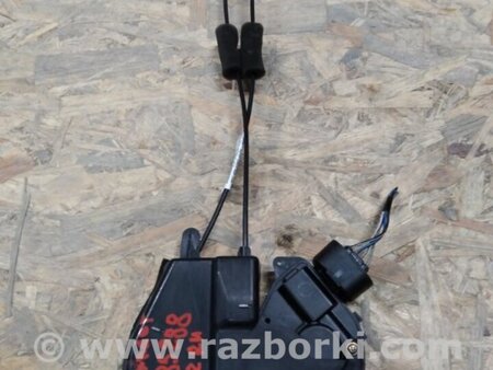 ФОТО Замок двери для Toyota Highlander (01-07) Киев