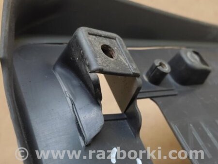 ФОТО Площадка номерного знака для Mazda 3 BK (2003-2009) (I) Киев
