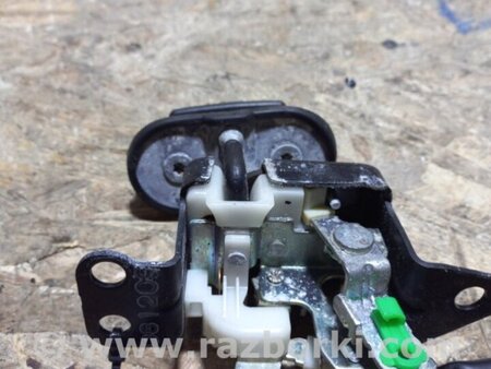 ФОТО Замок стекла крышки багажника для Honda Pilot 2 MR-V YF3/4 (2008-2015) Киев