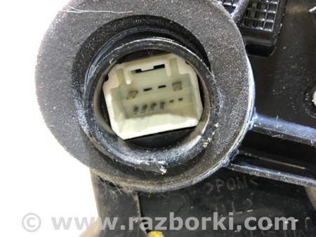 ФОТО Замок двери для Toyota Sienna (11-16) Киев
