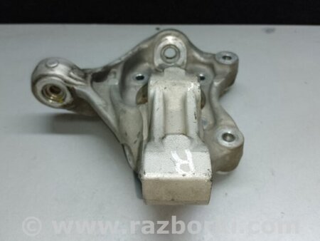 ФОТО Кулак поворотный для Toyota Prius 30 (09-17) Киев