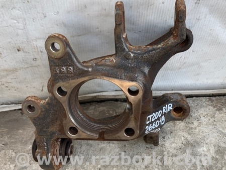 ФОТО Цапфа для Lexus CT200 (11-17) Киев