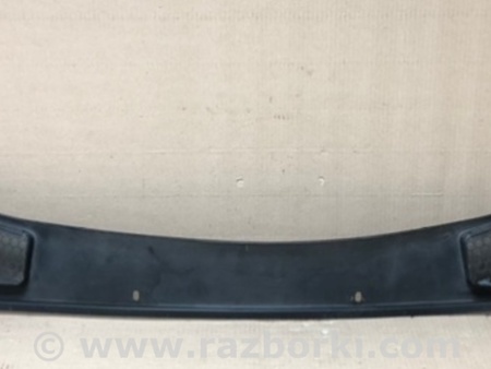 ФОТО Пластик под лобовое стекло (Жабо) для Ford Focus 3 (01.2010 - 03.2018) Киев