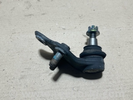 ФОТО Шаровая опора для Toyota Camry 50 XV55 (04.2014-07.2018)  Киев