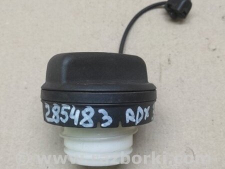 ФОТО Крышка топливного бака для Acura RDX TB3, TB4 (03.2012-12.2015) Киев