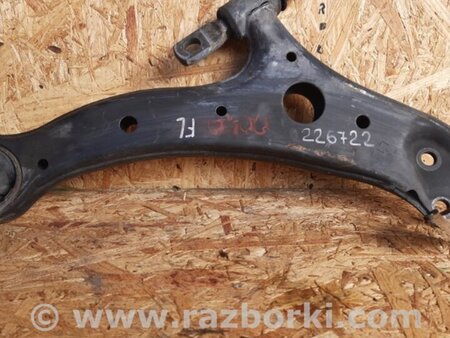 ФОТО Рычаг передний нижний для Toyota Camry 30 XV30 (09.2001-03.2006) Киев