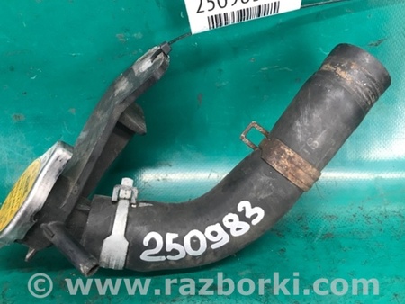 ФОТО Горловина радиатора для Subaru Tribeca B9 Киев
