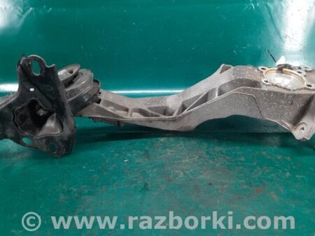 ФОТО Рычаг задний продольный для MINI Clubman R55 (04.2008-11.2014) Киев