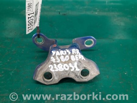 ФОТО Петля двери верхняя для Toyota Yaris (05-11) Киев