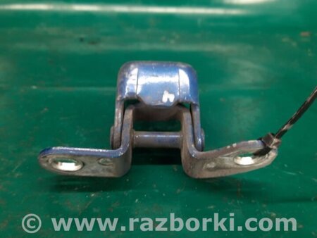 ФОТО Петля двери нижняя для Toyota Yaris (05-11) Киев