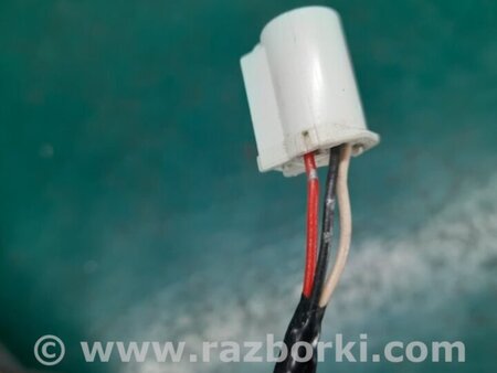ФОТО Зеркало для Toyota Yaris (05-11) Киев