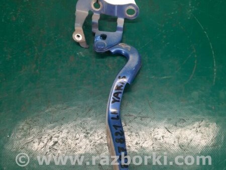ФОТО Петля капота для Toyota Yaris (05-11) Киев