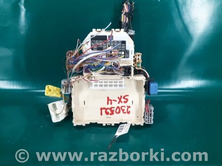 ФОТО Блок предохранителей салон для Suzuki SX4 Киев
