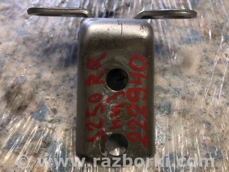 ФОТО Петля двери нижняя для Toyota Camry 40 XV40 (01.2006-07.2011) Киев