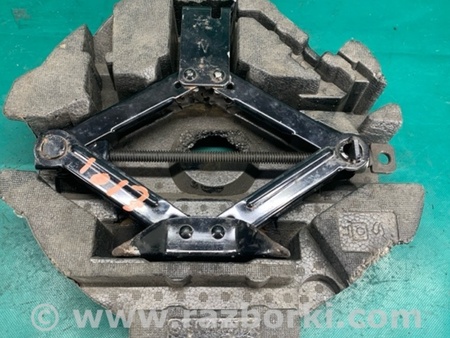 ФОТО Домкрат для Subaru Outback BR Киев