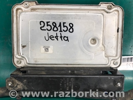 ФОТО Блок управления двигателем для Volkswagen Jetta USA (10-17) Киев