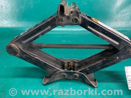 ФОТО Домкрат для Ford Focus 3 (01.2010 - 03.2018) Киев