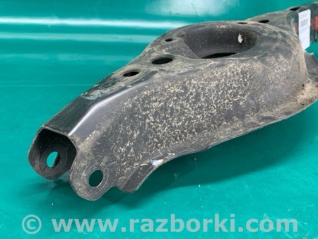ФОТО Рычаг задний нижний поперечный для Mazda 3 BM/BN (2013-2019) (III) Киев