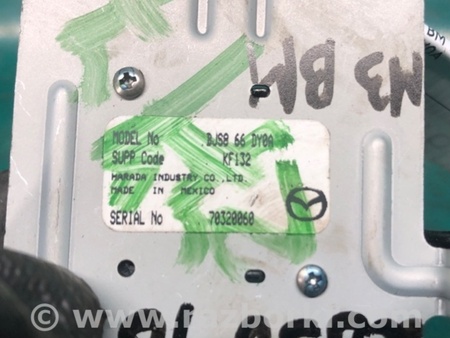 ФОТО Антенна для Mazda 3 BM/BN (2013-2019) (III) Киев